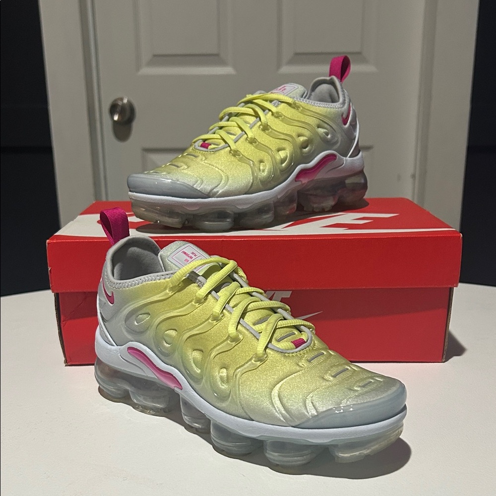 Nike Air VaporMax Plus “Blue Tint Lemon Twist” Women’s Size 7